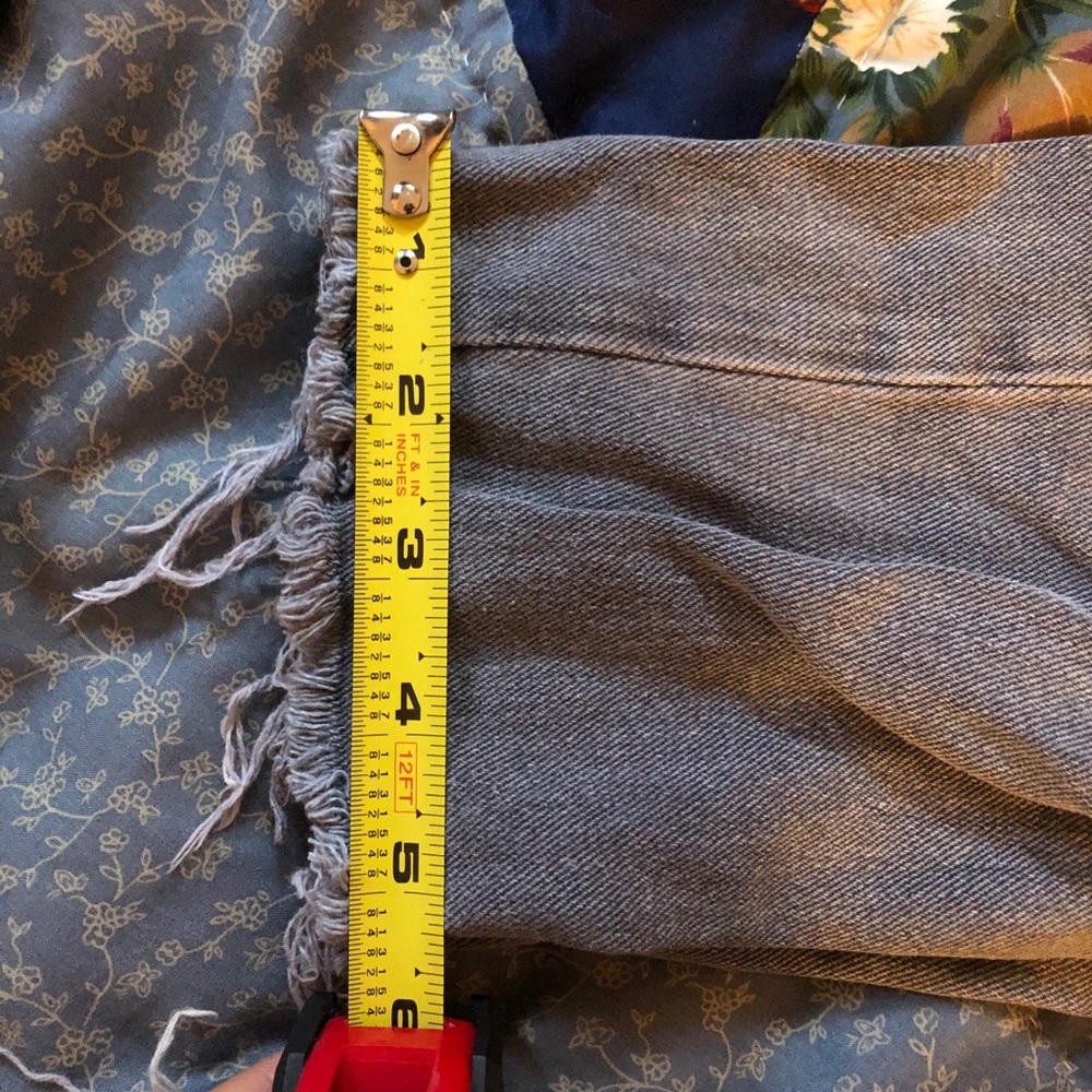 BDG Jeans - Picture 5 of 10